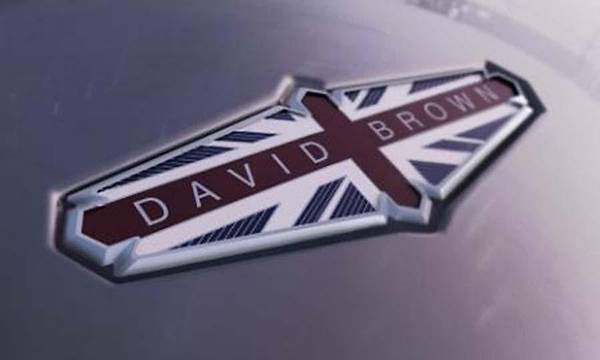 Компания David Brown Automotive будет собирать спорткар Speedback GT вручную с фото