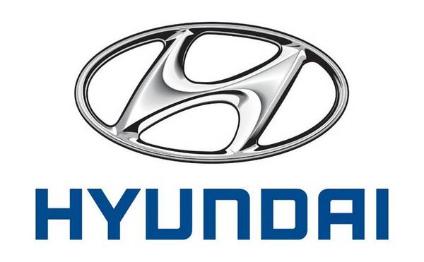 Компания Hyundai обновила седан Elantra - фото