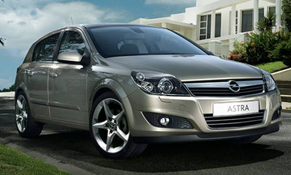 Автомобиль Opel Astra family: семья будет довольна - фото