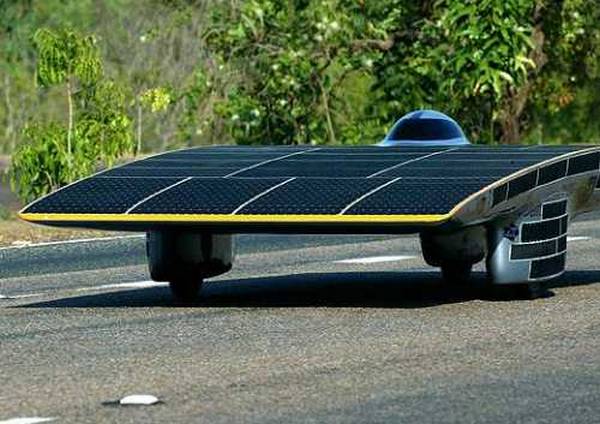 Солнцемобиль - возможно ли ездить на энергии солнца с фото